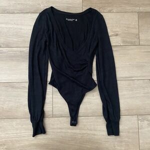 Abercrombie & Fitch Soft A&F Cozy Crossover Wrapped Black XXS Bodysuit